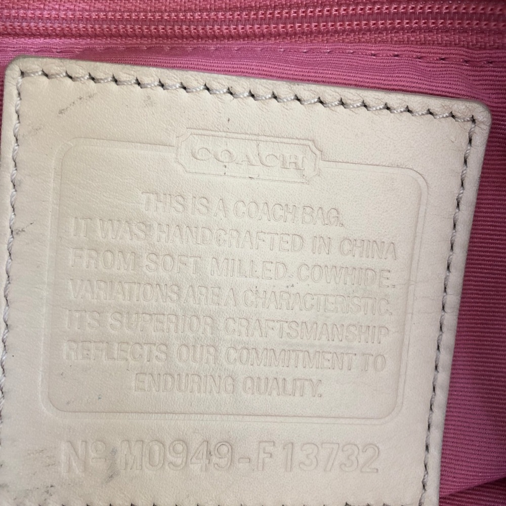 Authentic Coach - Picture 2 of 6